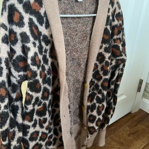 Leopard print cardigan!